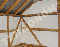Фото стены каркасного дома утепленного заливным пенопластом экоизол - ТЕПЛОНОМ™